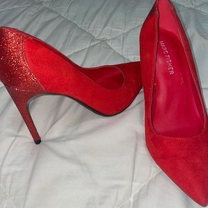 Red Marc Fisher stiletto high heels size 5 1/2